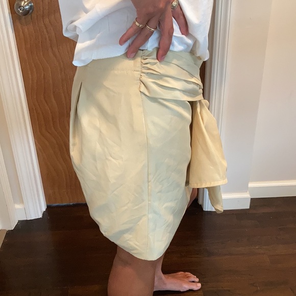 DS Lab Beige-Gold Short Skirt - Picture 2 of 8